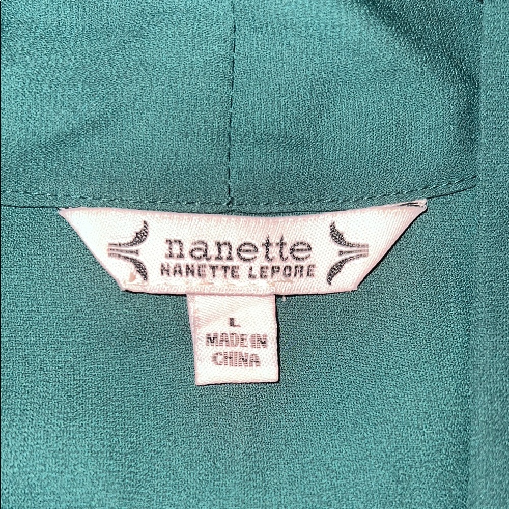 Nanette Lepore Womens Large Blouse Green Pleated L/S Tie Neck Pullover 19322 - Picture 3 of 5